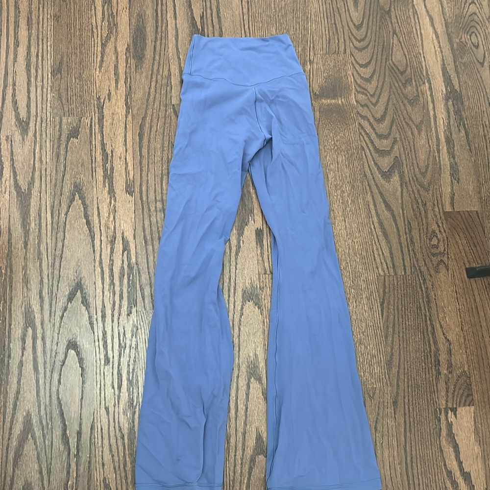 Offline by aerie flare leggings in size small and in short length